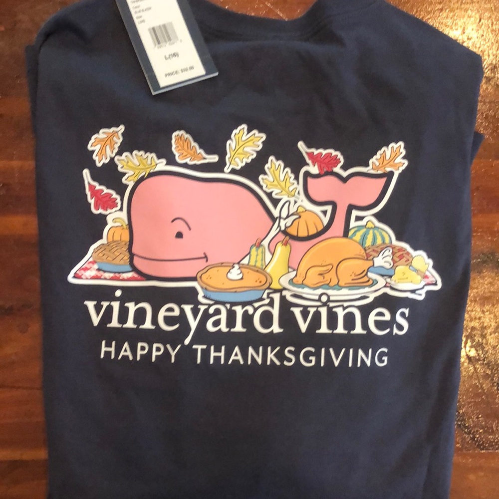 Vineyard Vines yth Lrg 16 Navy longsleeve.